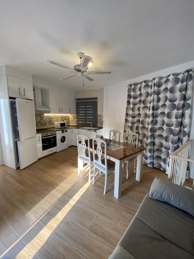 Casa Con Vistas 2 Apartment Фригиляна Екстериор снимка